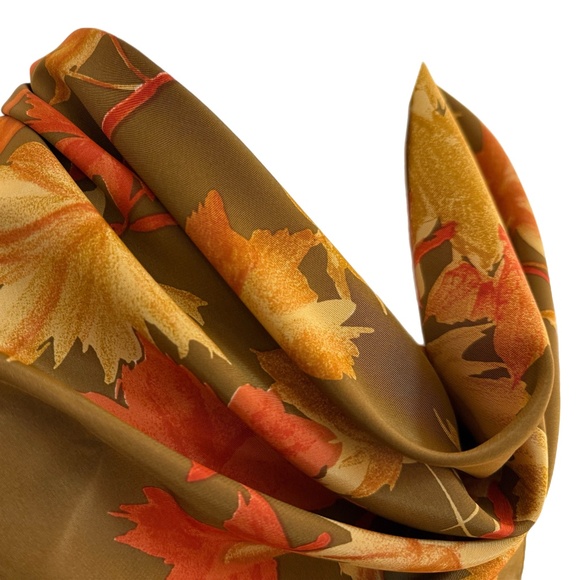 Vera Neumann “Veresa” Autumn Leaves Scarf 🇯🇵 – Made in Japan – 21” Square - Picture 3 of 10
